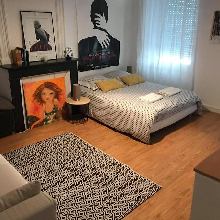 Le Platgousset Apartment Granville Bagian luar foto